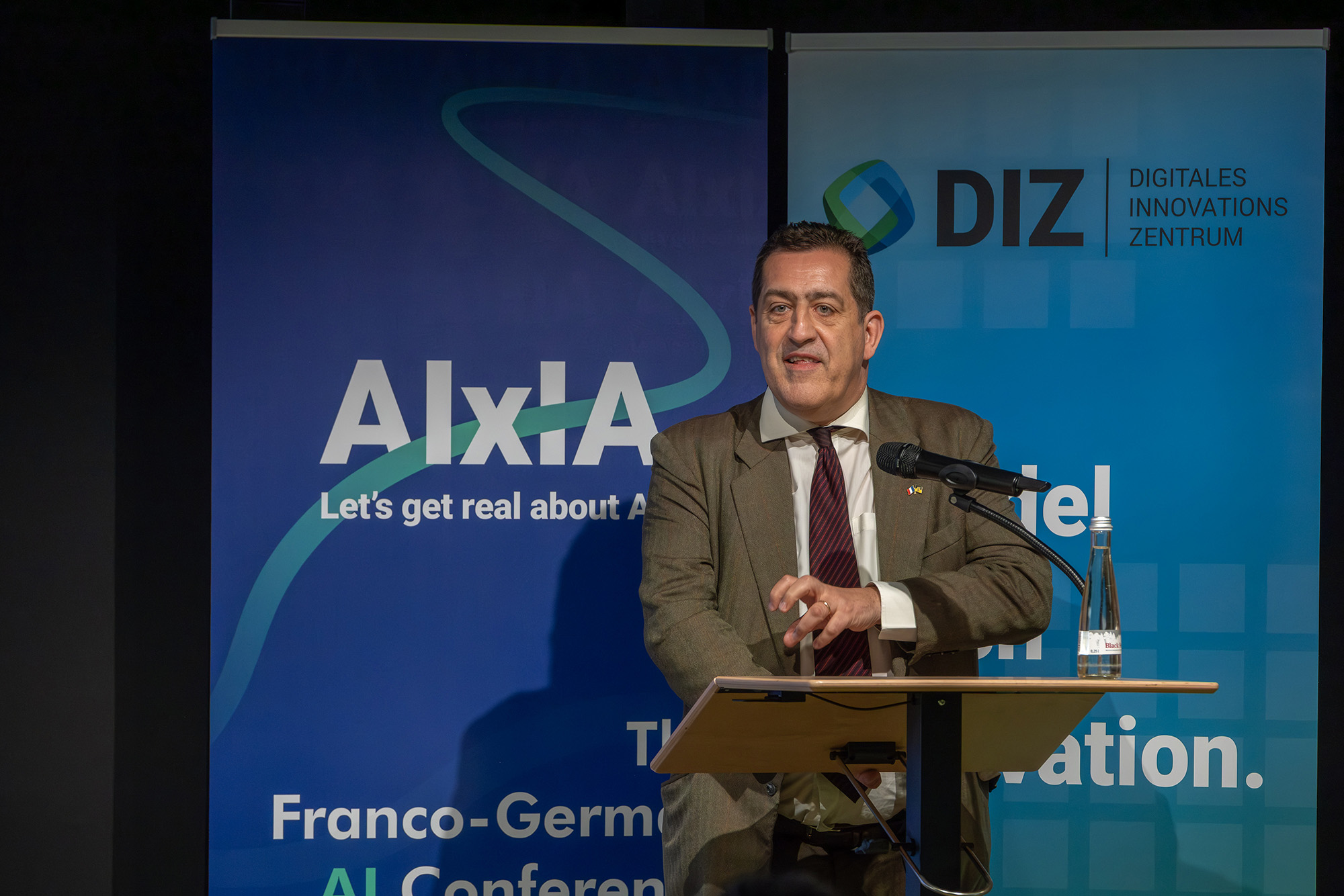 Generalkonsul bei der AIxIA 2025